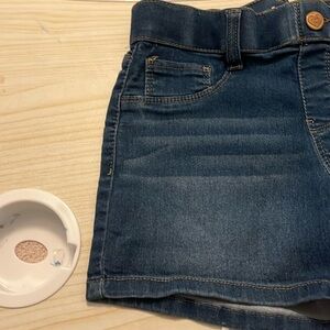 Plain jean shorts | YMI | Size M